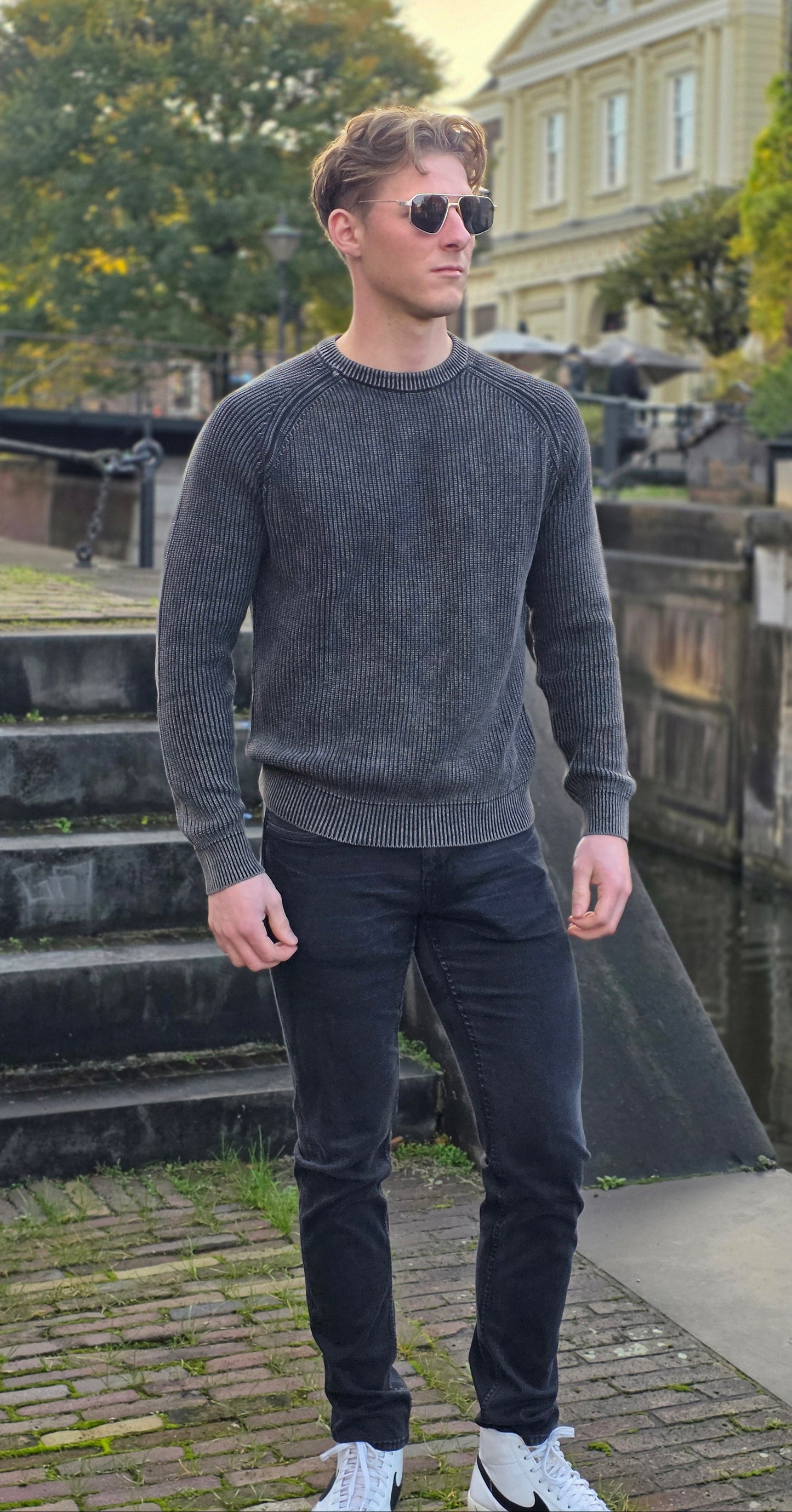 Thomas Lugal – Geribbelde Herentrui Antraciet